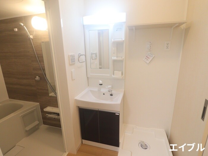 物件内観写真10　(洗面)