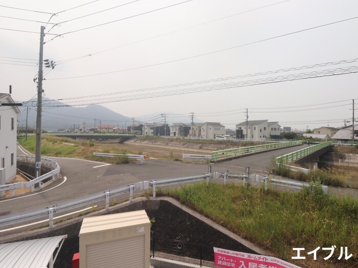 物件内観写真22　(室内からの展望)