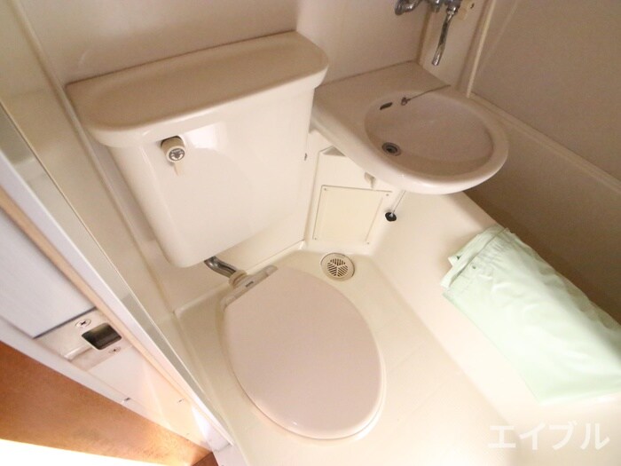 物件内観写真12　(トイレ)