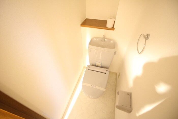 物件内観写真11　(トイレ)