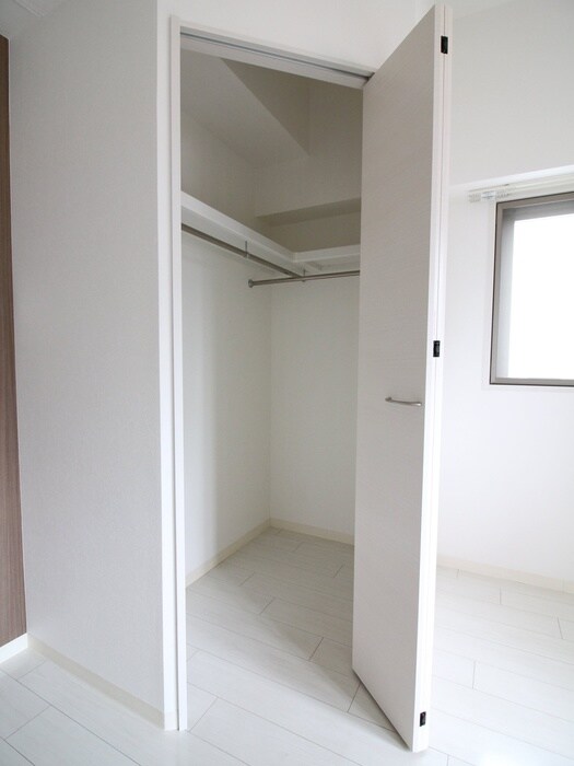 物件内観写真9　(収納)