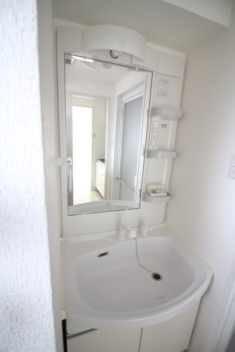 物件内観写真11　(洗面)