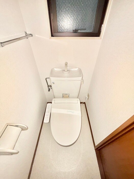 物件内観写真10　(トイレ)