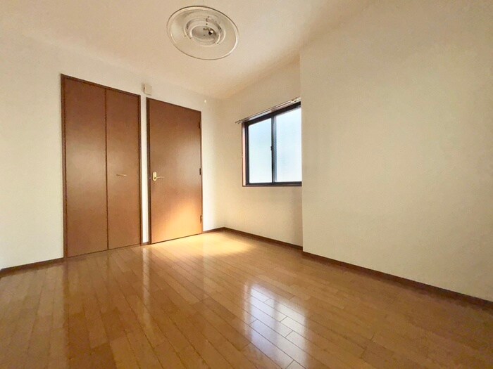 物件内観写真14　(居室)