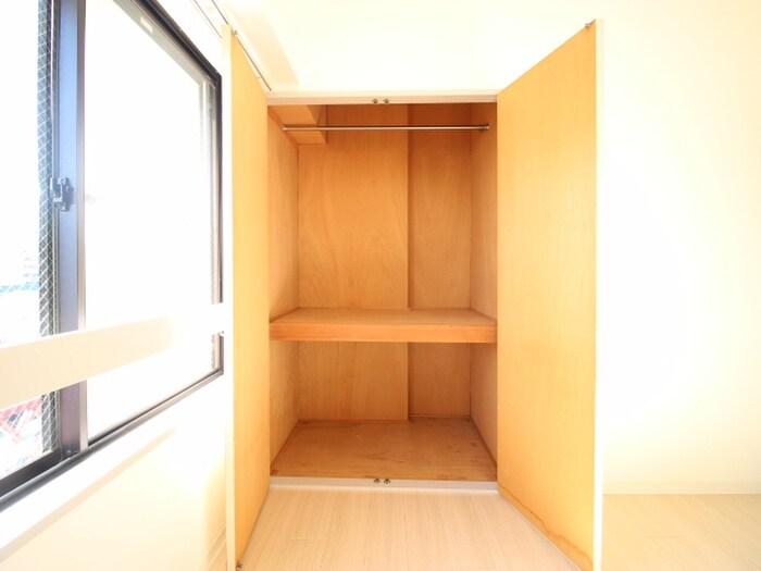 物件内観写真17　(収納)