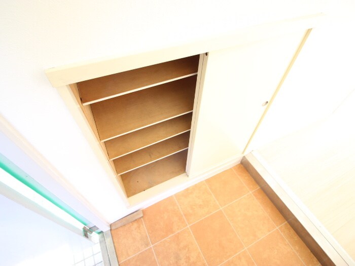 物件内観写真20　(靴箱)