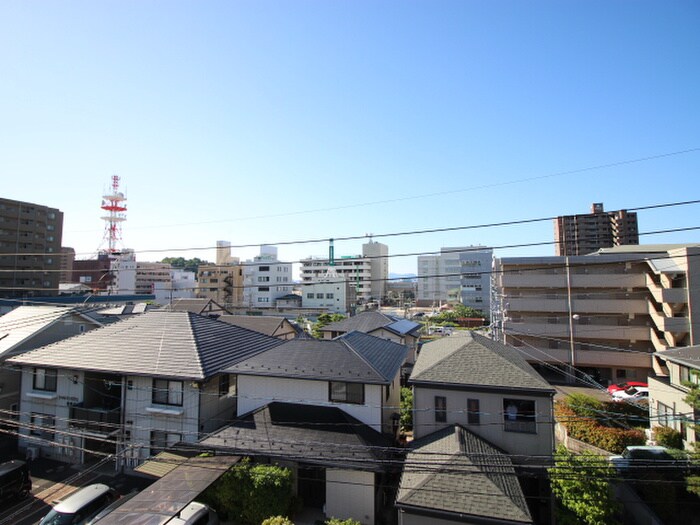 物件内観写真22　(室内からの展望)