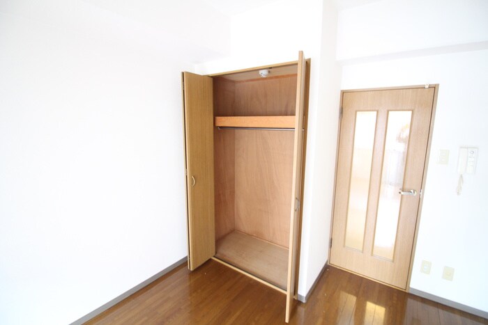 物件内観写真8　(収納)