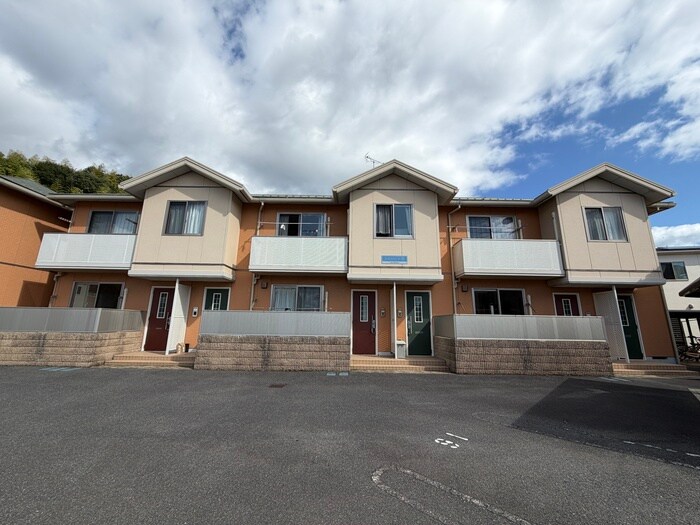 物件外観写真5　(外観写真)