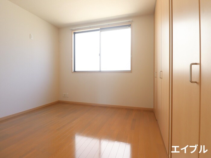 物件内観写真18　(居室)