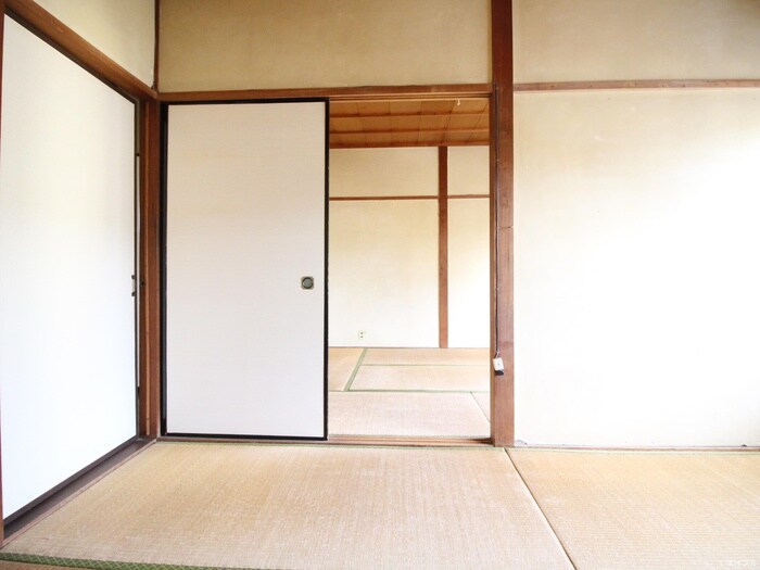 物件内観写真13　(居室)