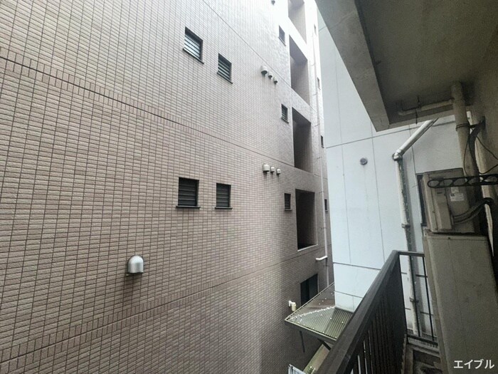 物件内観写真14　(室内からの展望)