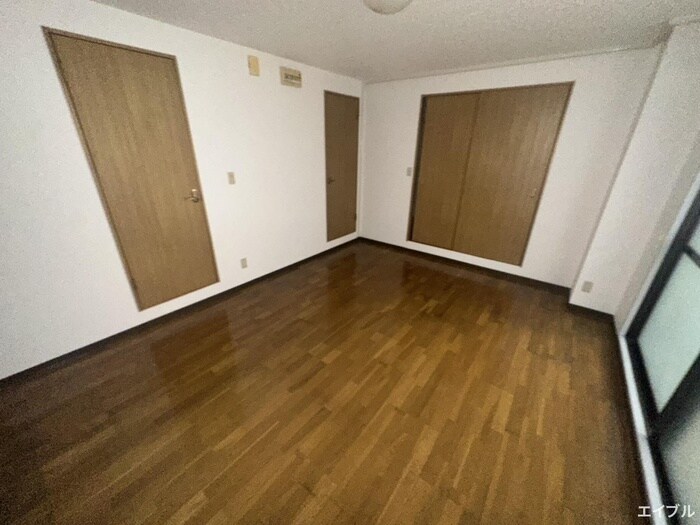 物件内観写真18　(居室)
