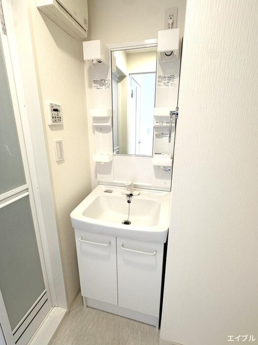 物件内観写真11　(洗面)