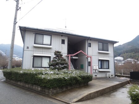 ハイツ西光寺　B棟外観写真