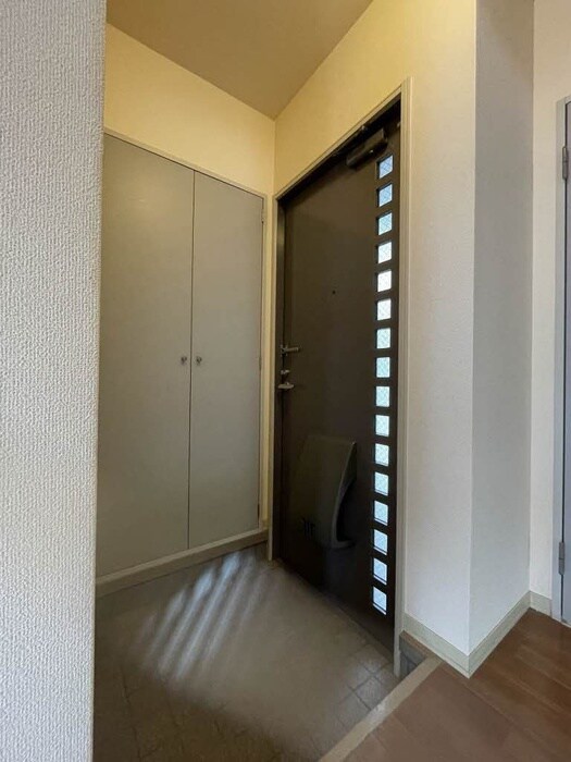 物件内観写真10　(靴箱)