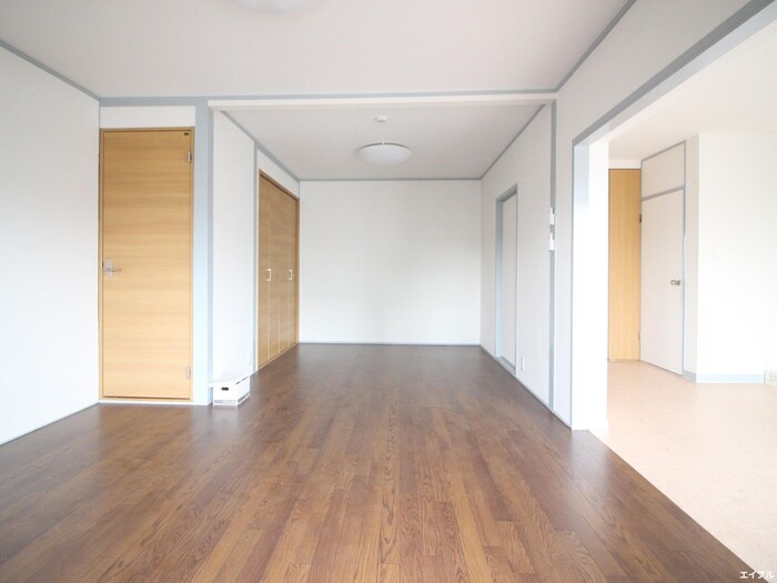 物件内観写真6　(居室)