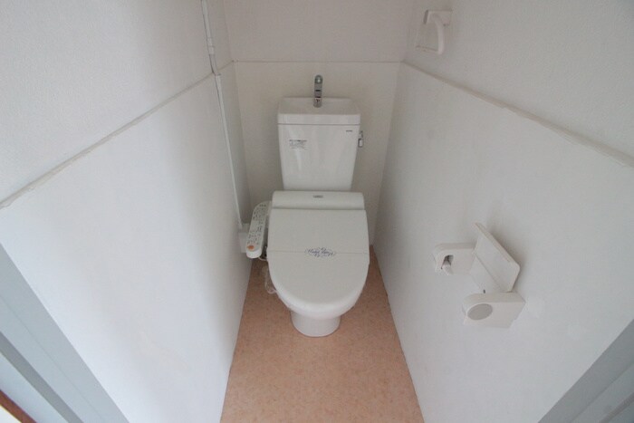 物件内観写真9　(トイレ)