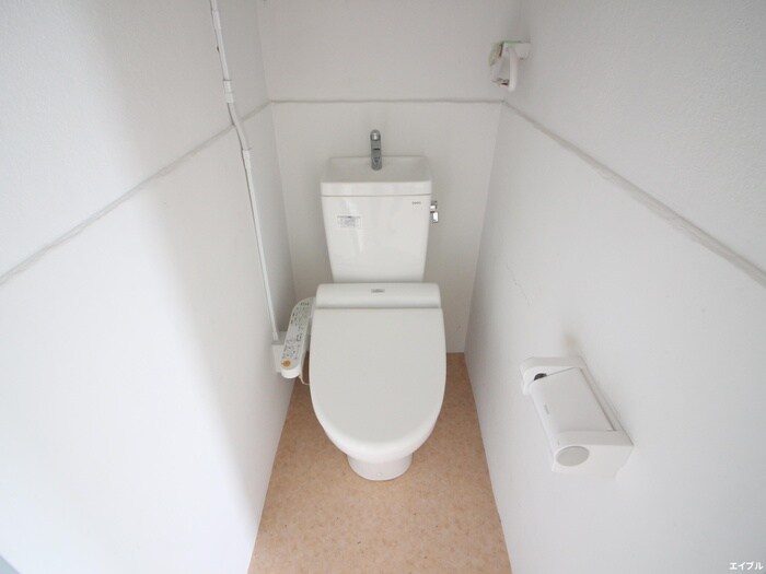 物件内観写真13　(トイレ)