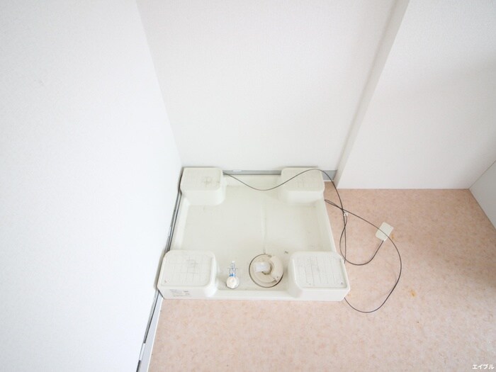 物件内観写真19　(洗濯機置場)