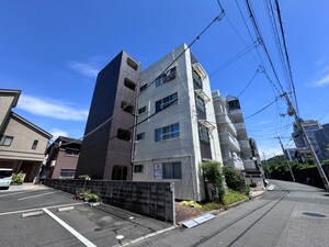 charel白島九軒町外観写真