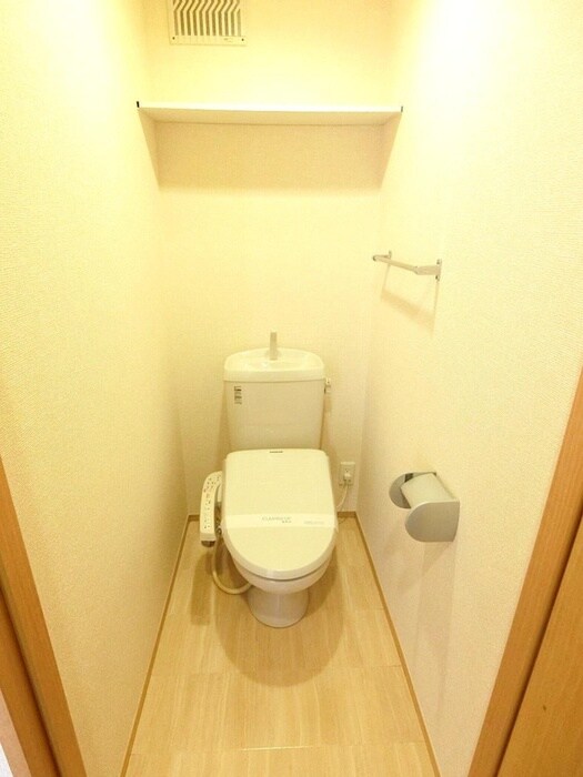 物件内観写真6　(トイレ)