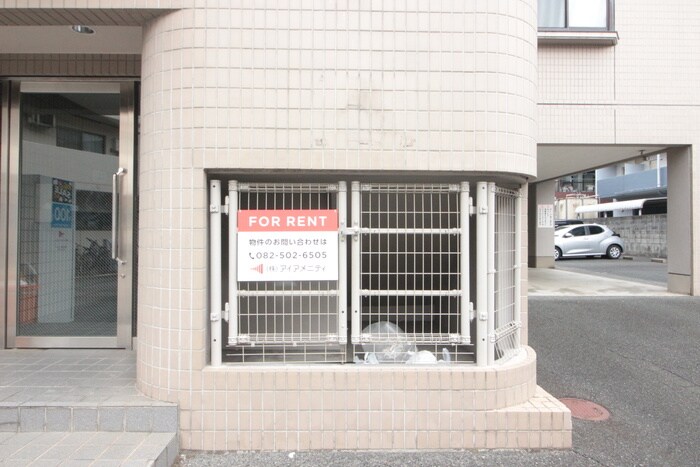 物件外観写真3　(建物設備)