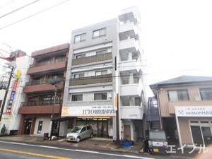 ヴィラ楽々園外観写真