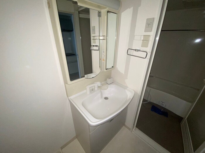 物件内観写真10　(洗面)