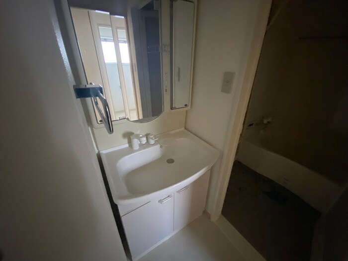 物件内観写真10　(洗面)