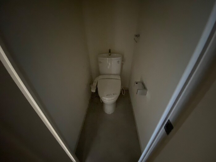 物件内観写真11　(トイレ)