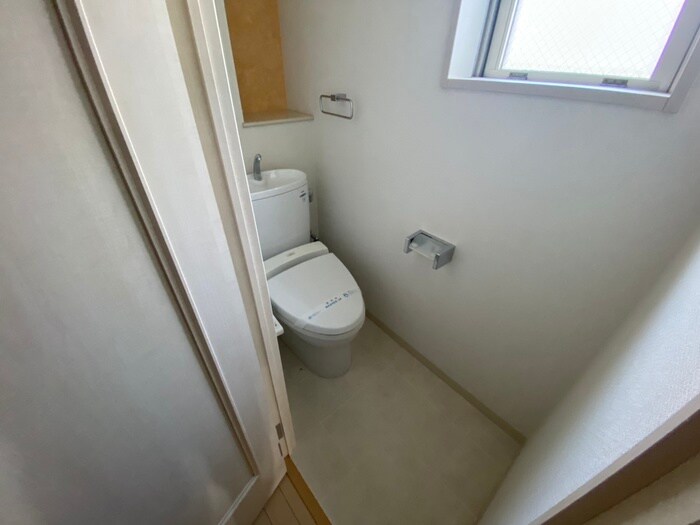 物件内観写真11　(トイレ)