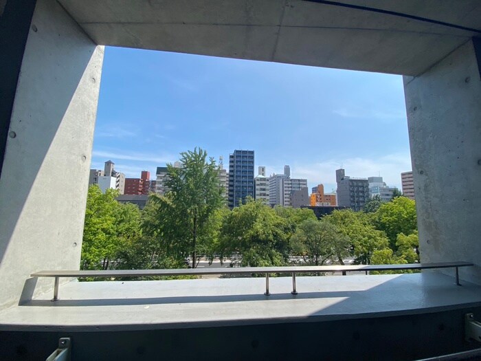 物件内観写真14　(室内からの展望)