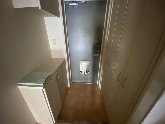 物件内観写真15　(玄関)
