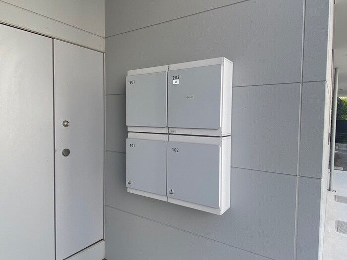 物件外観写真4　(建物設備)