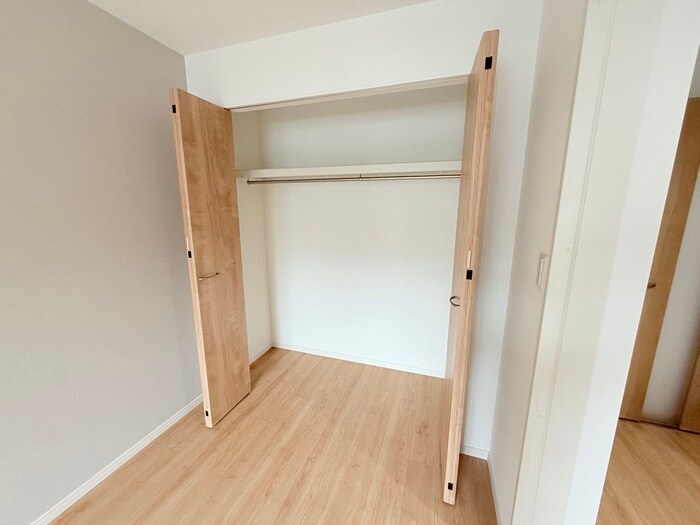 物件内観写真13　(収納)