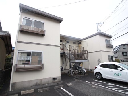 メゾン久保本外観写真