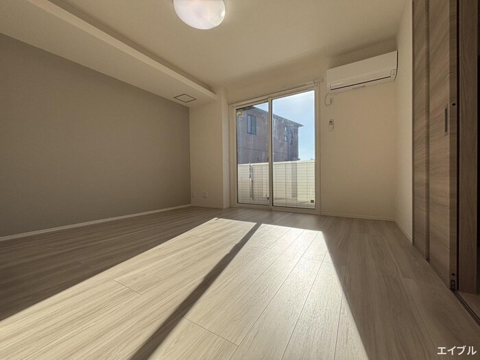 物件内観写真8　(居室)