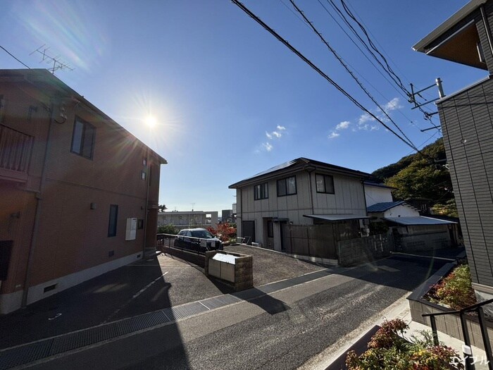 物件内観写真18　(室内からの展望)