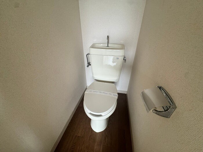 物件内観写真9　(トイレ)