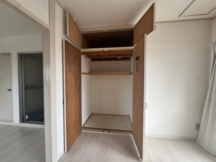 物件内観写真11　(収納)