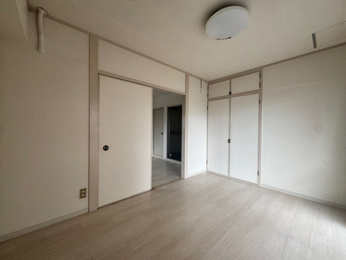 物件内観写真16　(居室)