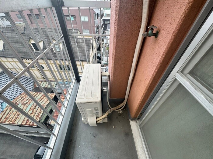 物件内観写真21　(洗濯機置場)