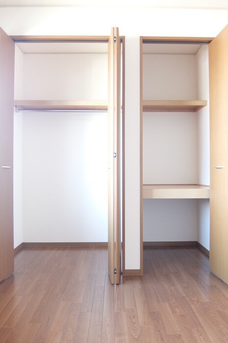 物件内観写真9　(収納)