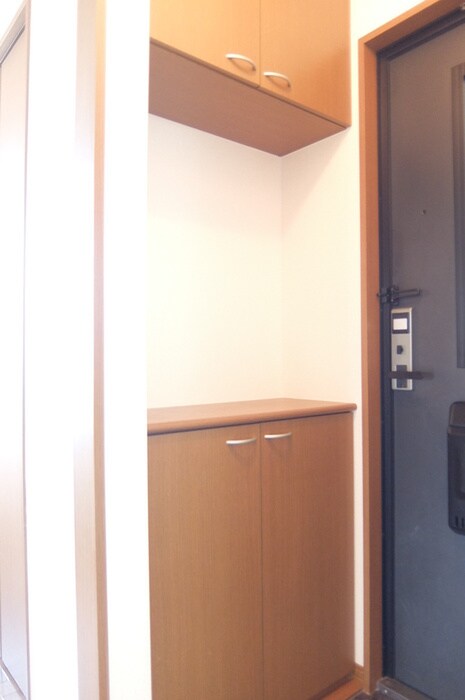 物件内観写真17　(靴箱)