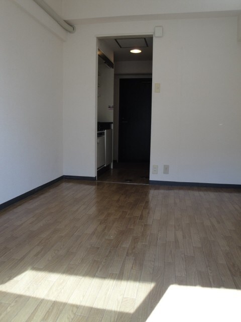 物件内観写真8　(内観写真)