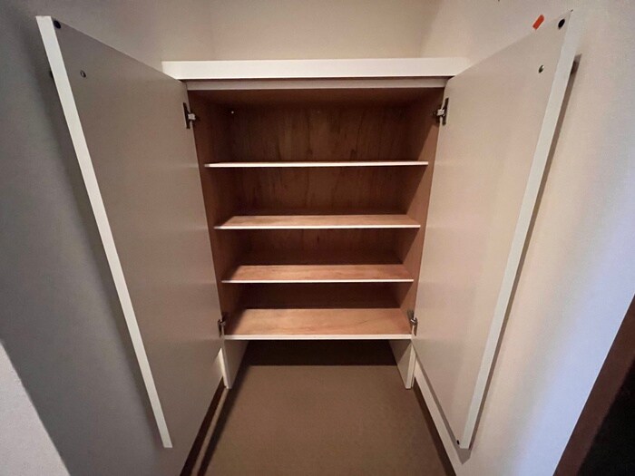 物件内観写真18　(靴箱)