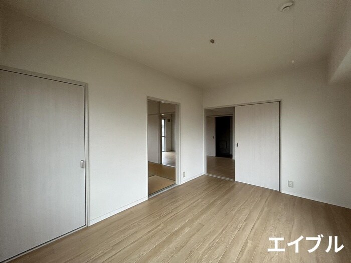 物件内観写真9　(居室)