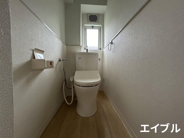 物件内観写真12　(トイレ)