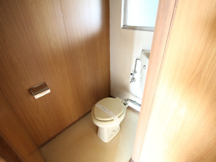 物件内観写真10　(トイレ)